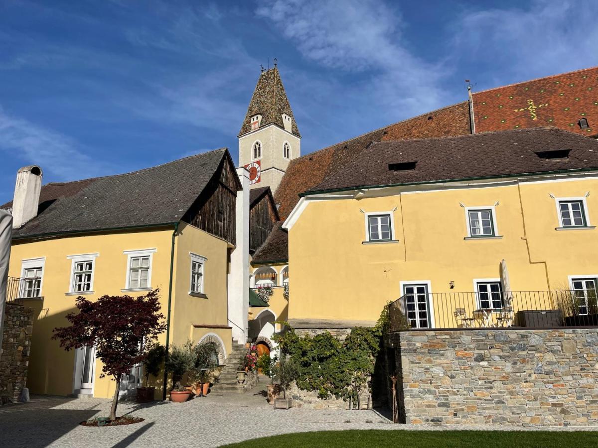 Weingut Fj Gritsch Mauritiushof Apartments Spitz an der Donau Dış mekan fotoğraf