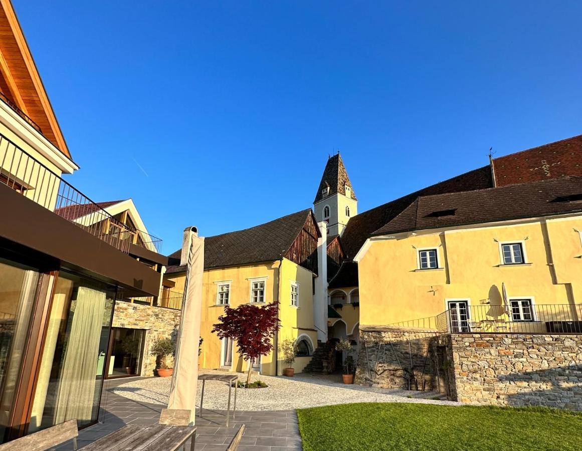 Weingut Fj Gritsch Mauritiushof Apartments Spitz an der Donau Dış mekan fotoğraf