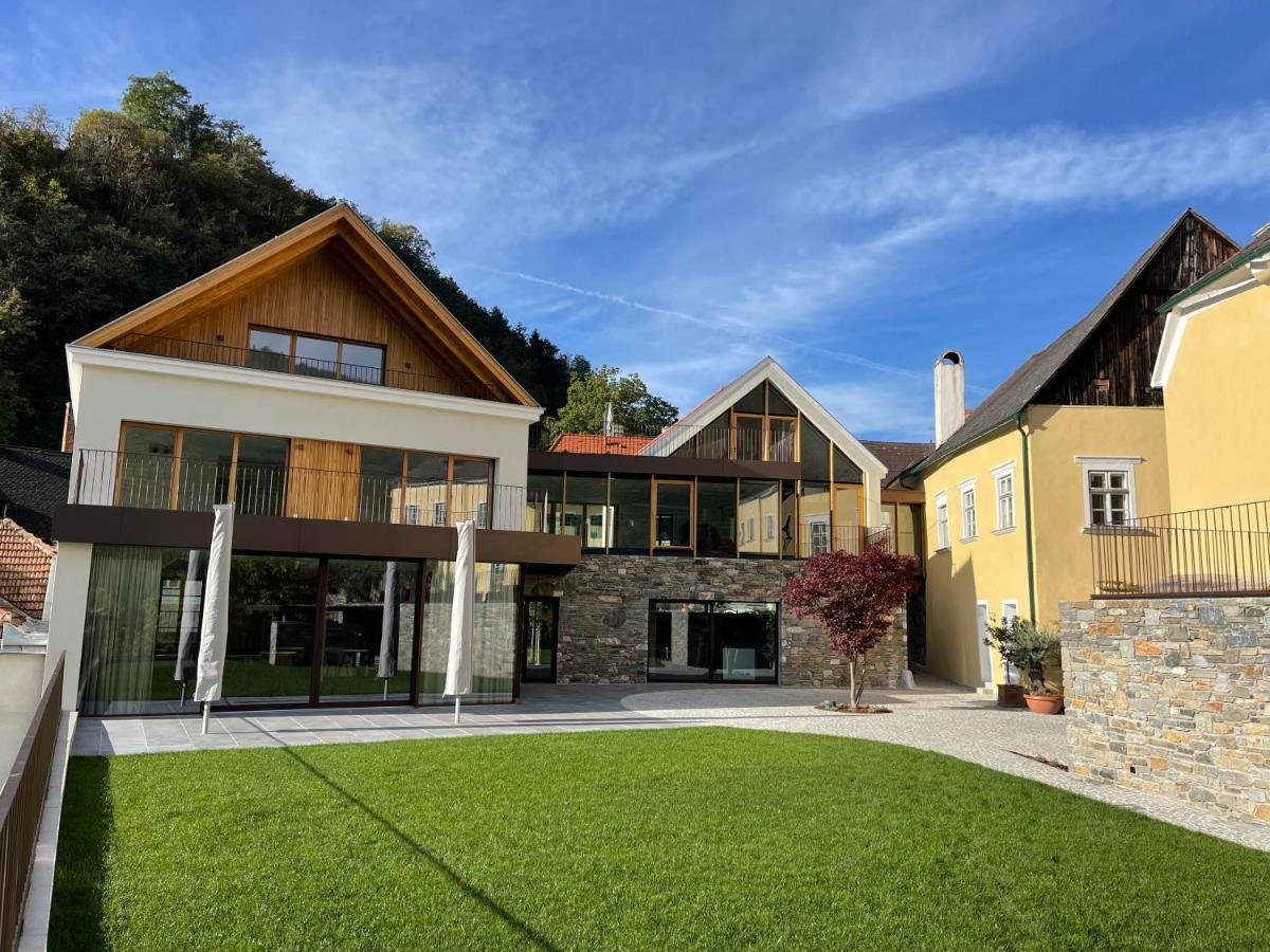 Weingut Fj Gritsch Mauritiushof Apartments Spitz an der Donau Dış mekan fotoğraf